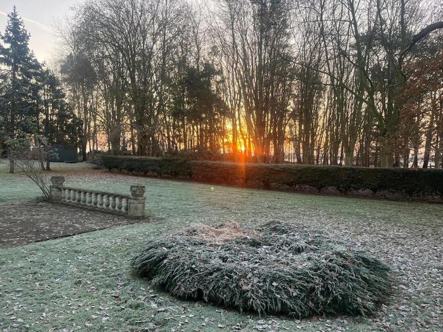 فيلا Brownhills Eaton  المظهر الخارجي الصورة
