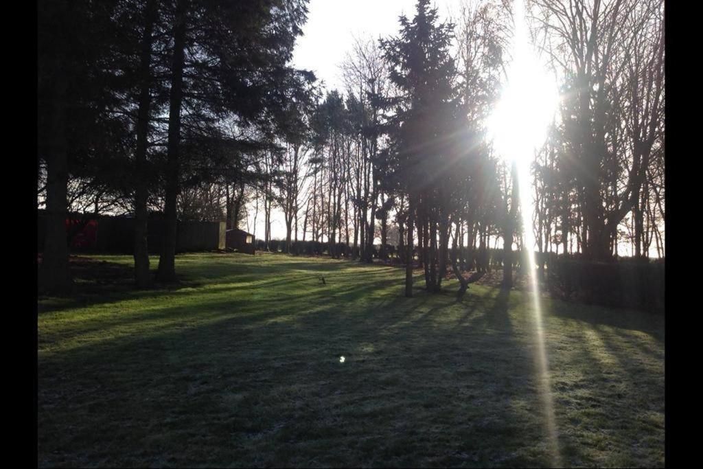 فيلا Brownhills Eaton  المظهر الخارجي الصورة