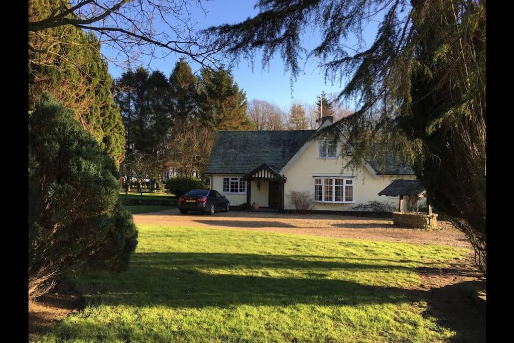 فيلا Brownhills Eaton  المظهر الخارجي الصورة